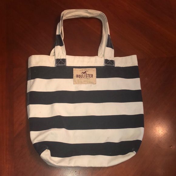 Hollister canvas bag navy blue w white striped w pocket inside preloved “as is” - Picture 1 of 10